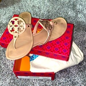 Tory Burch Miller size 11
